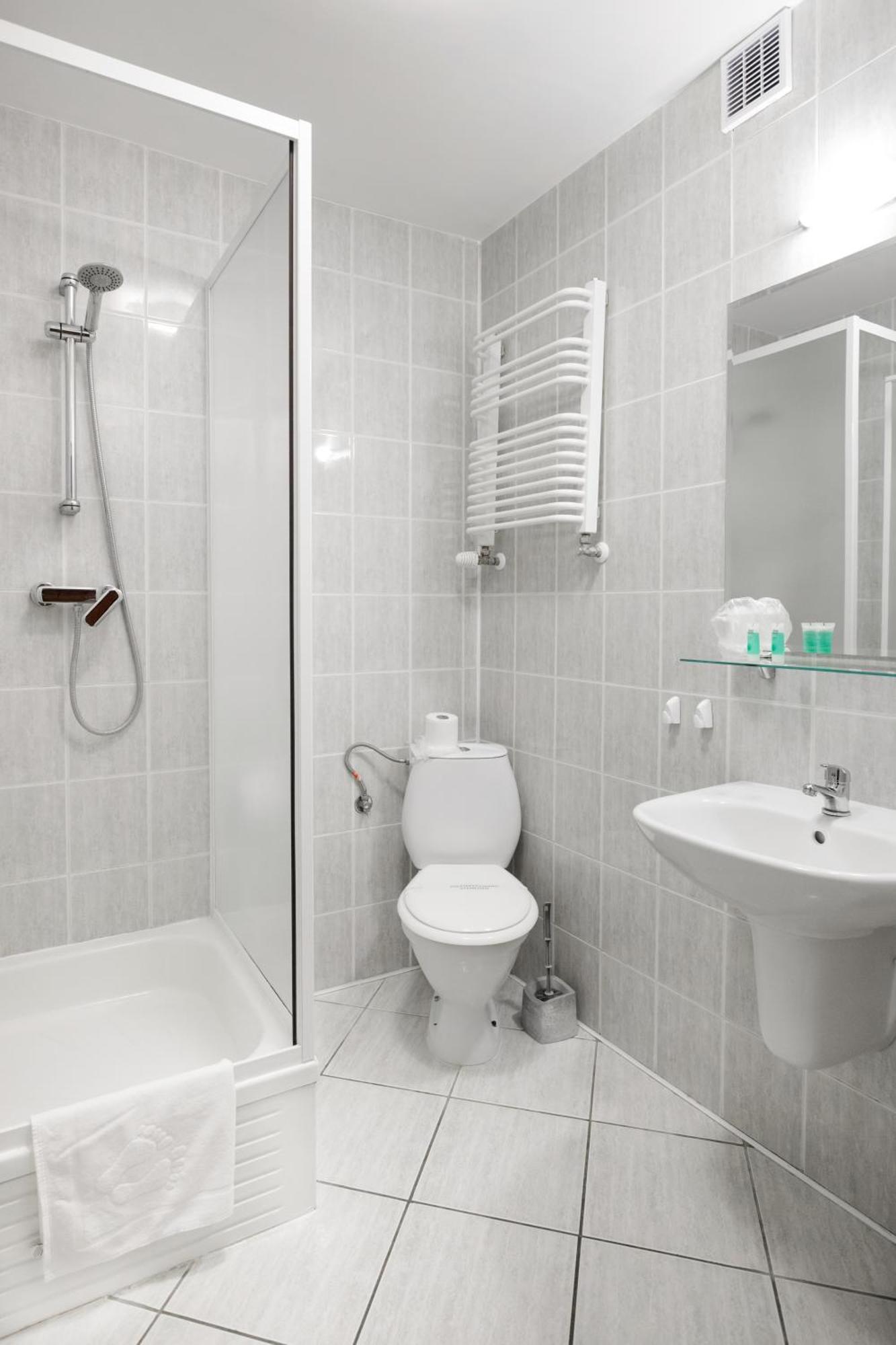 Hotel Pan Tadeusz Osielsko Екстер'єр фото